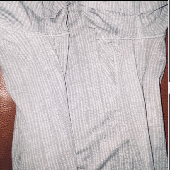 lululemon burnout tee - Picture 8 of 8